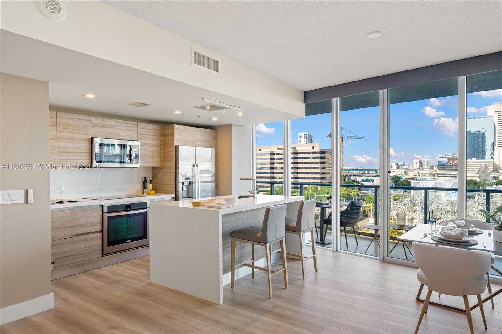 Small Image of 185 SOUTH WEST 7TH ST #803, Miami Number 5
