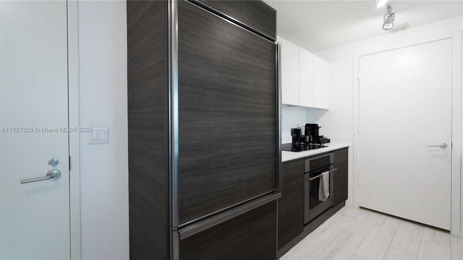 Small Image of 1100 SOUTH MIAMI AVE #2909, Miami Number 10