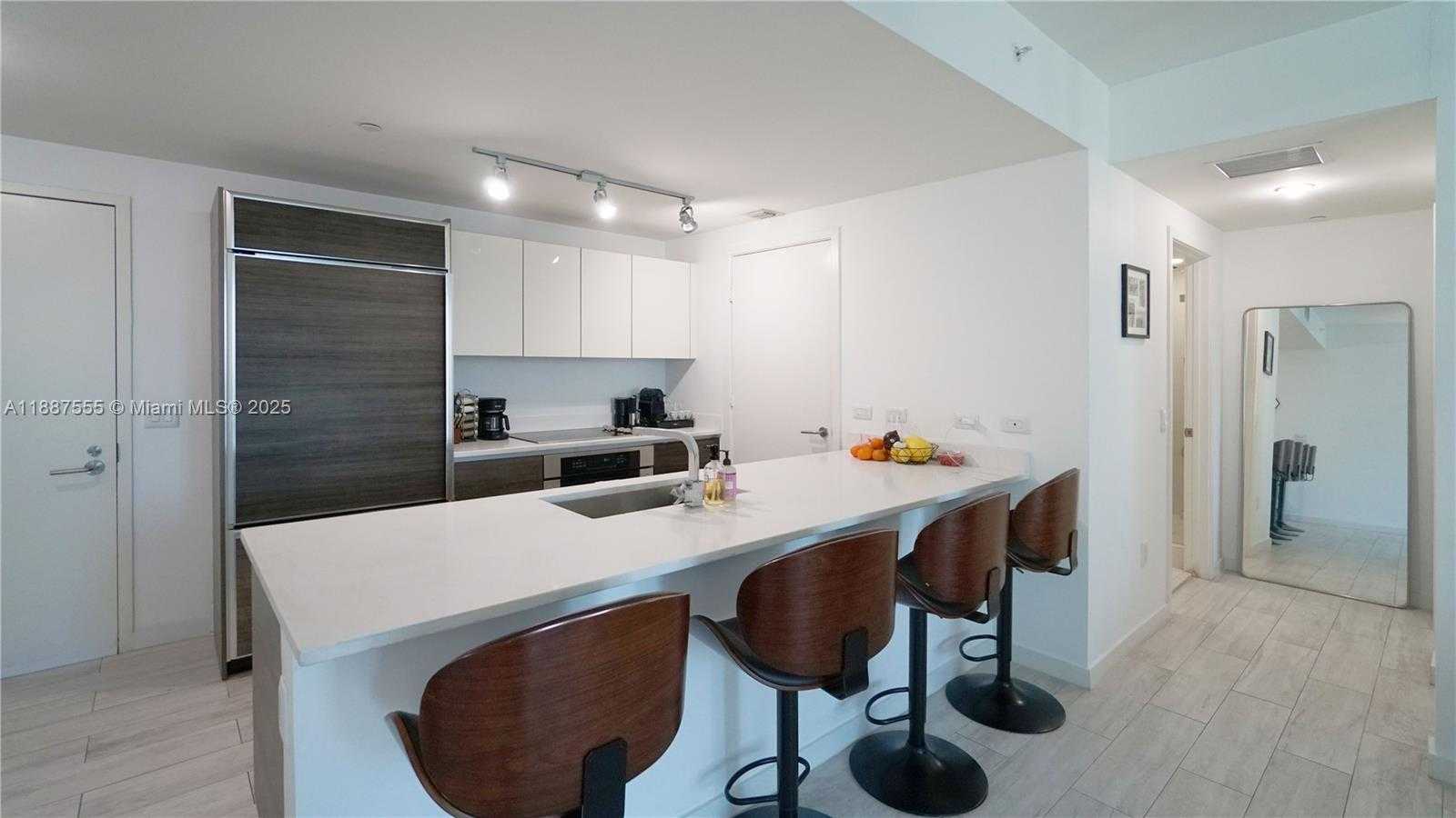 Small Image of 1100 SOUTH MIAMI AVE #2909, Miami Number 12