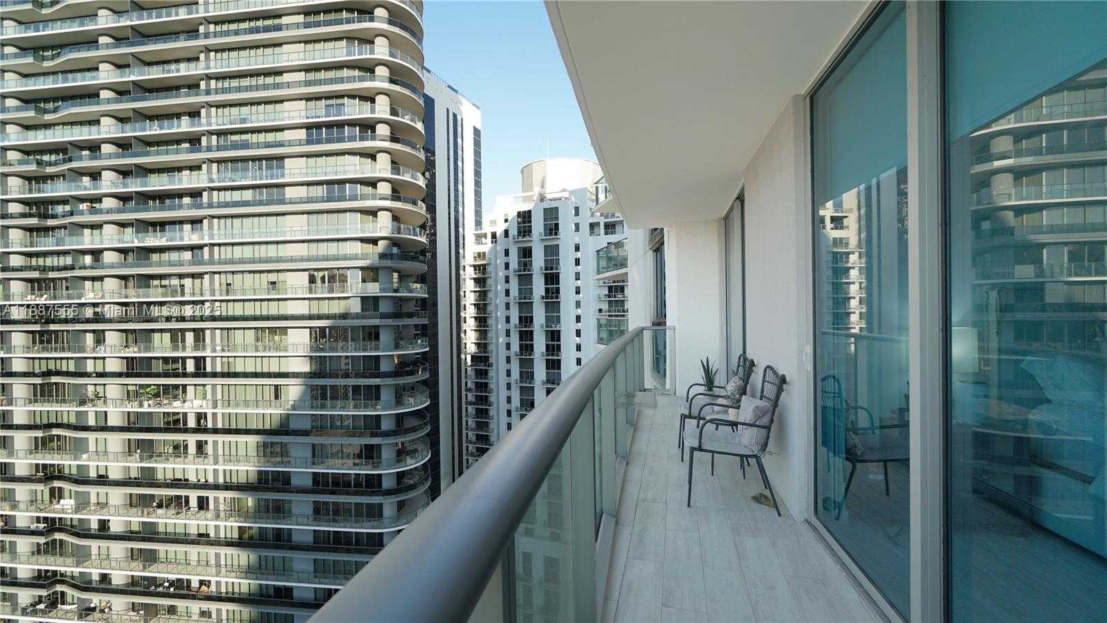Small Image of 1100 SOUTH MIAMI AVE #2909, Miami Number 14