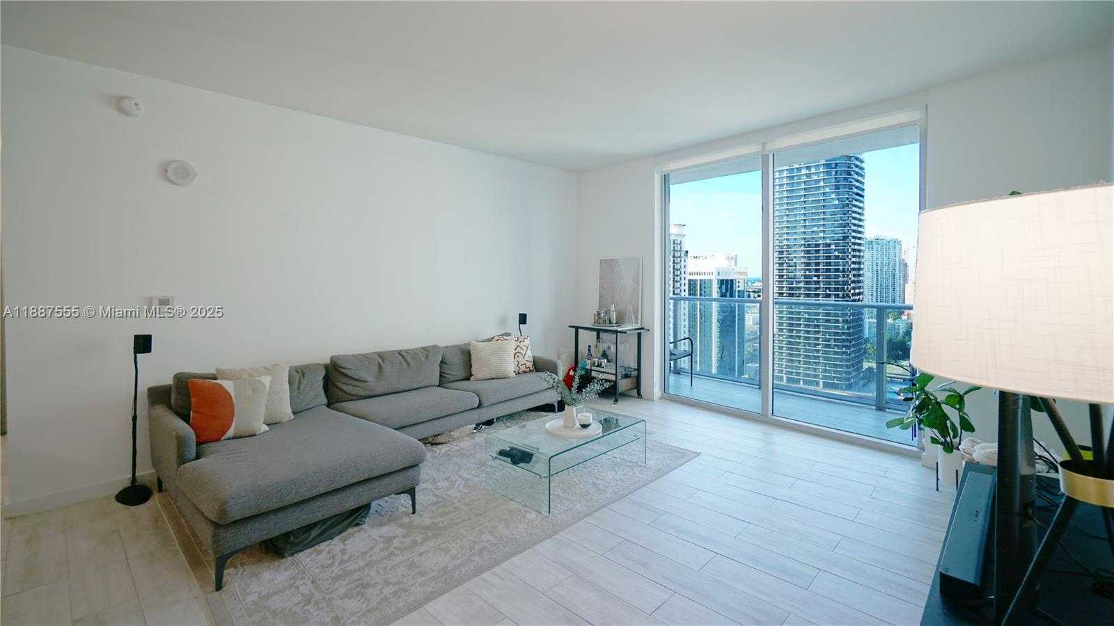 Small Image of 1100 SOUTH MIAMI AVE #2909, Miami Number 2