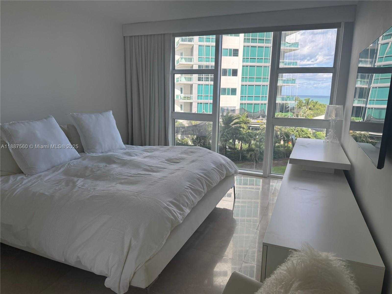 Small Image of 10275 COLLINS AVE #533, Bal Harbour Number 15