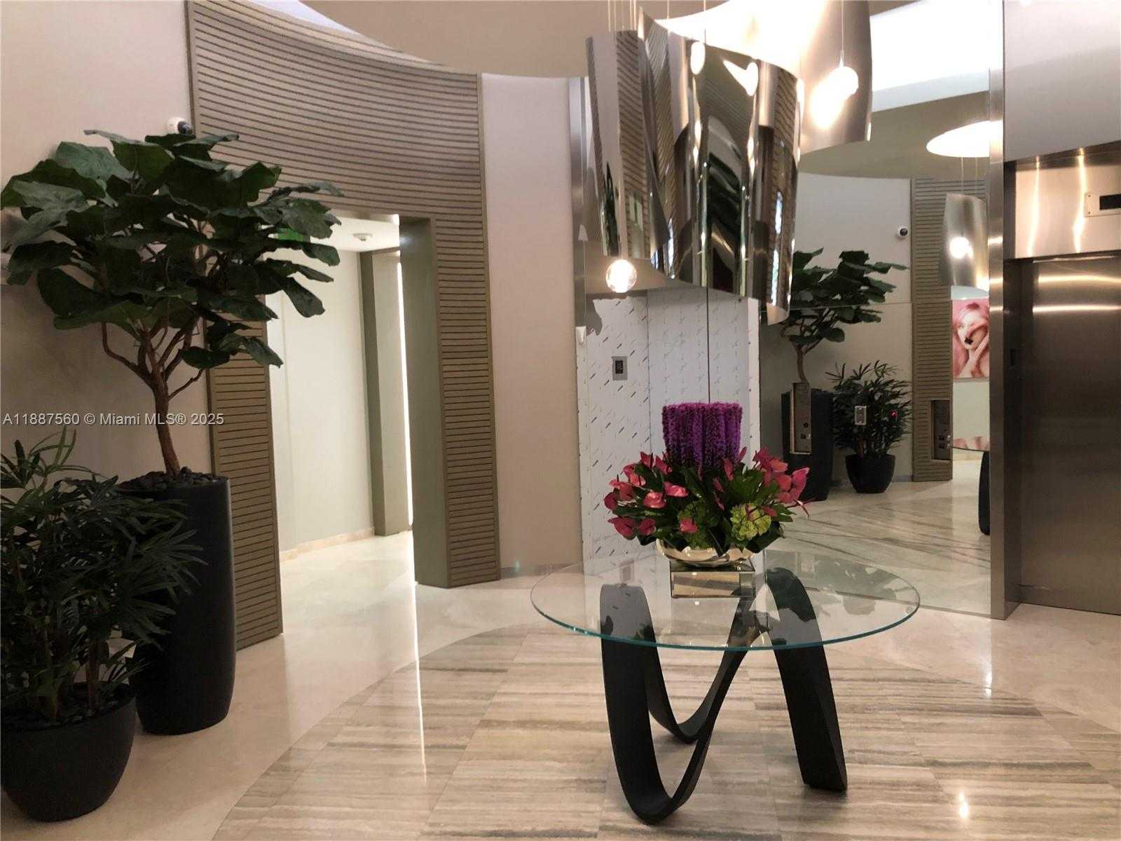 Small Image of 10275 COLLINS AVE #533, Bal Harbour Number 3