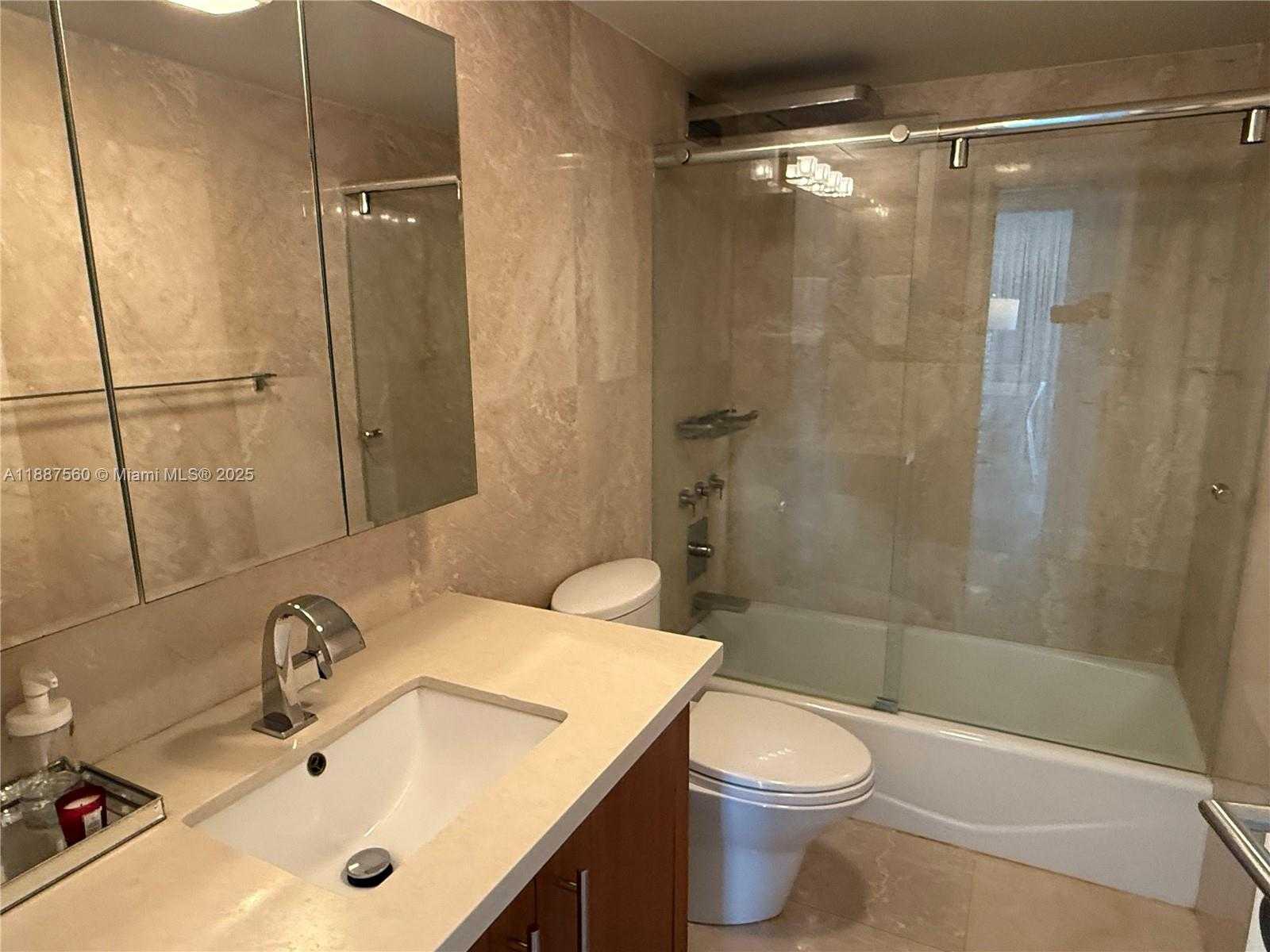 Small Image of 10275 COLLINS AVE #533, Bal Harbour Number 49