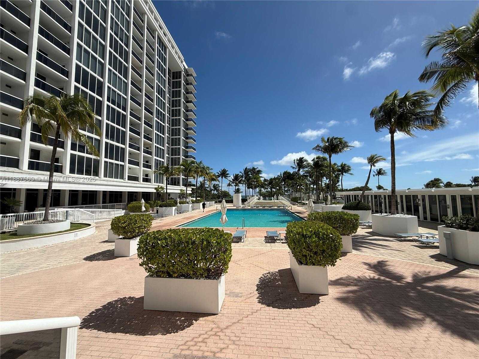 Small Image of 10275 COLLINS AVE #533, Bal Harbour Number 58