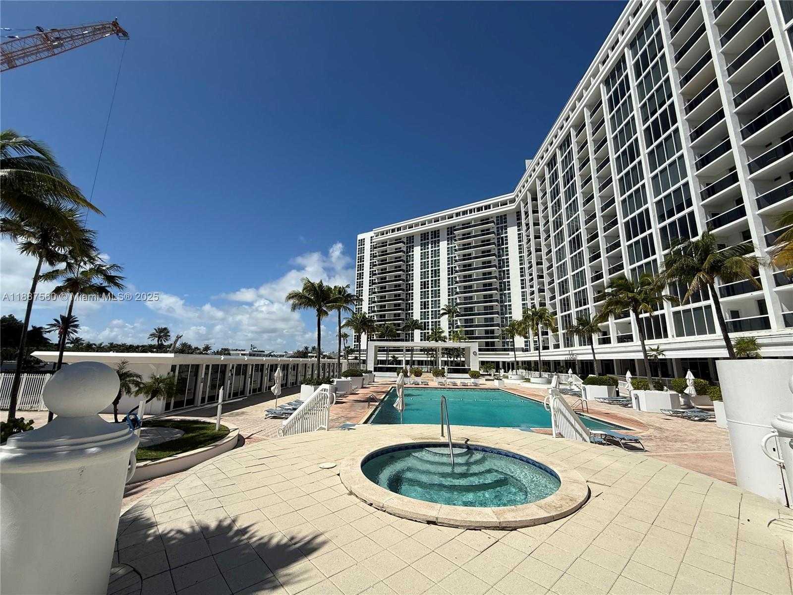 Small Image of 10275 COLLINS AVE #533, Bal Harbour Number 60