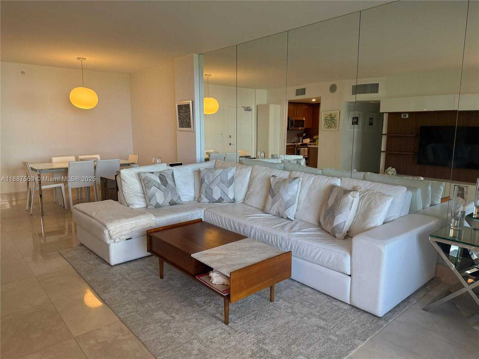 Small Image of 10275 COLLINS AVE #533, Bal Harbour Number 8