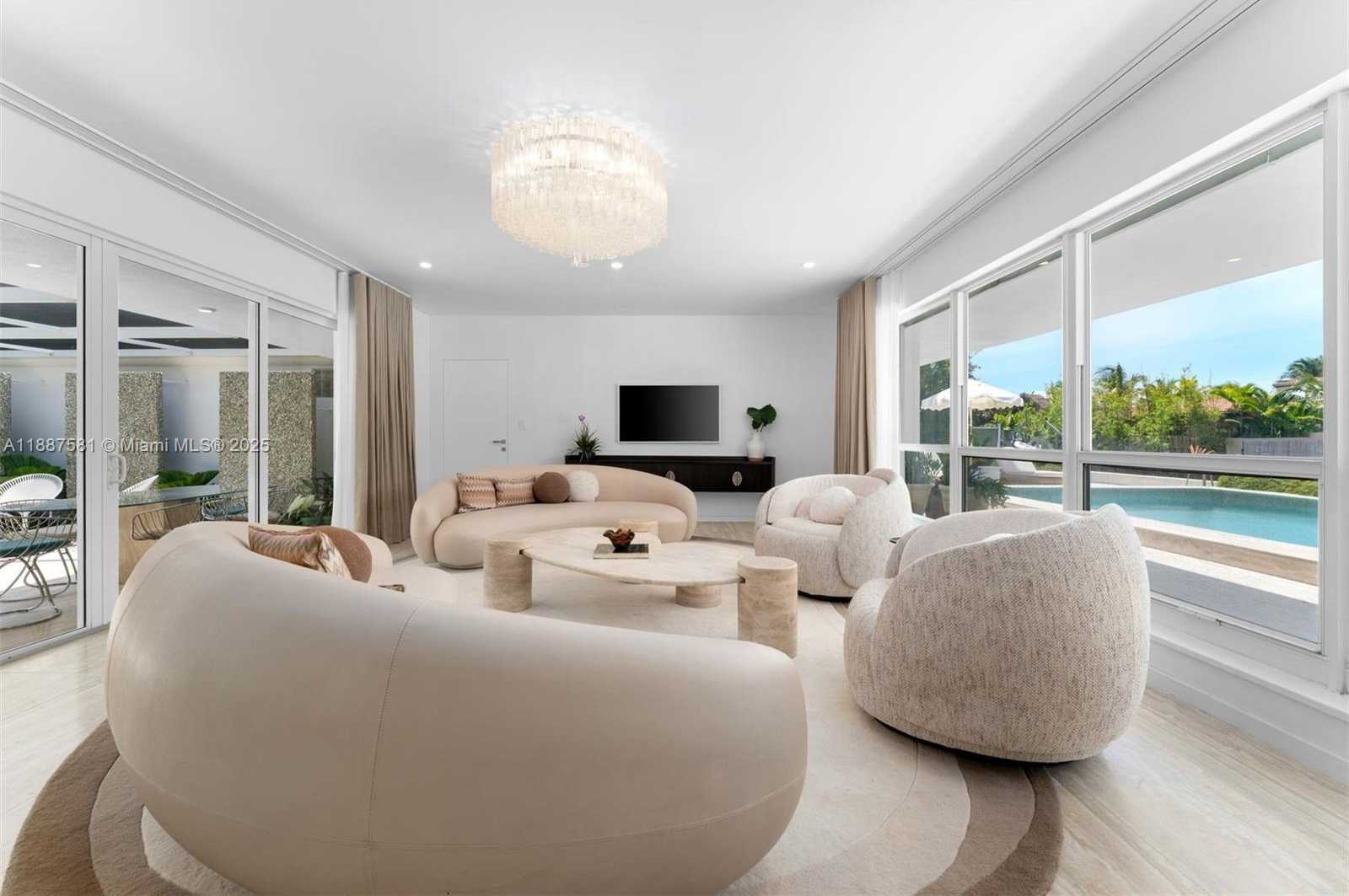 Small Image of 1250 NORTH EAST 87TH ST, Miami Number 10