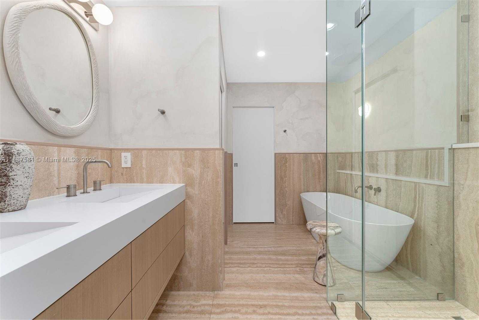 Small Image of 1250 NORTH EAST 87TH ST, Miami Number 22