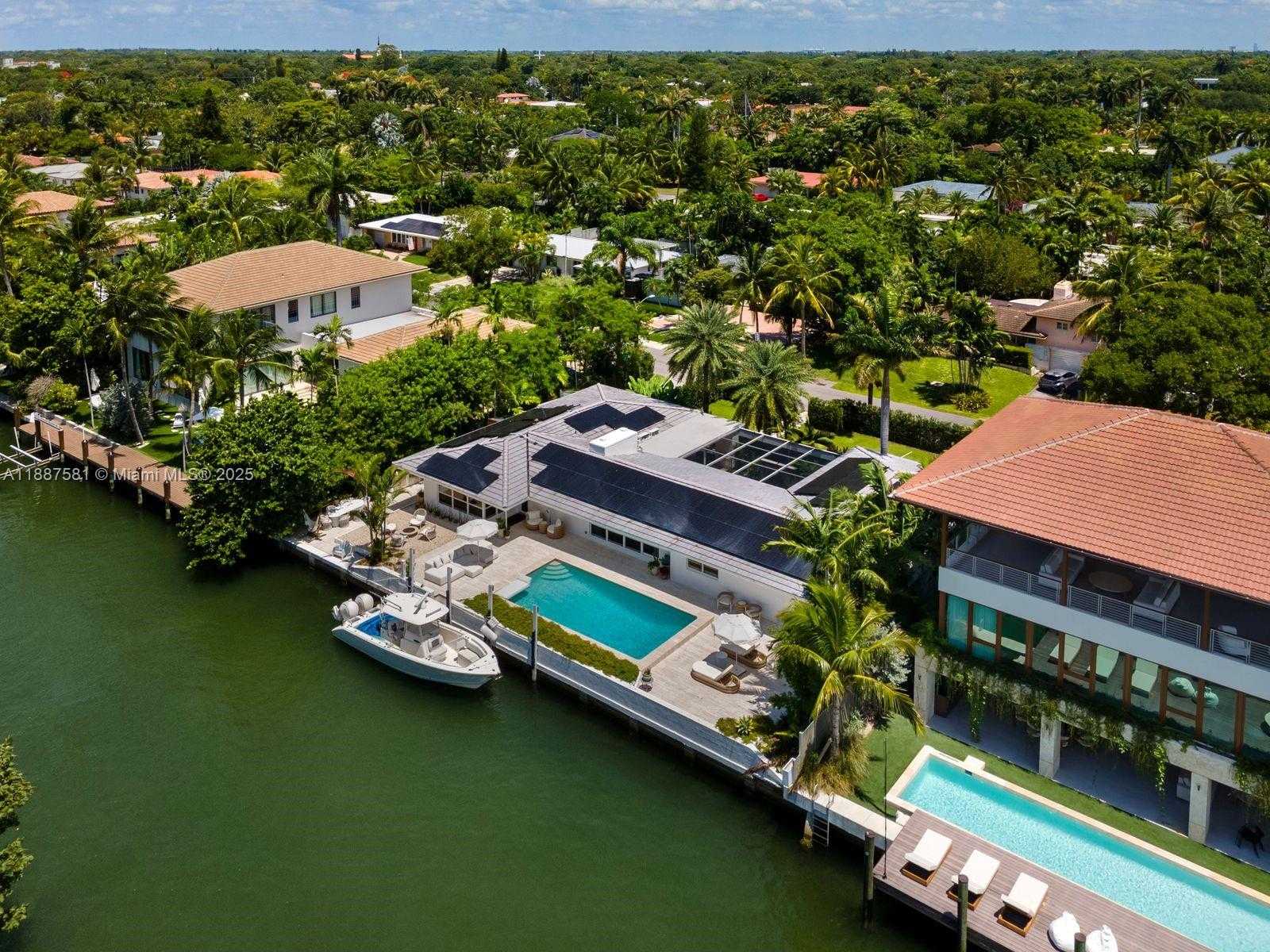 Small Image of 1250 NORTH EAST 87TH ST, Miami Number 48