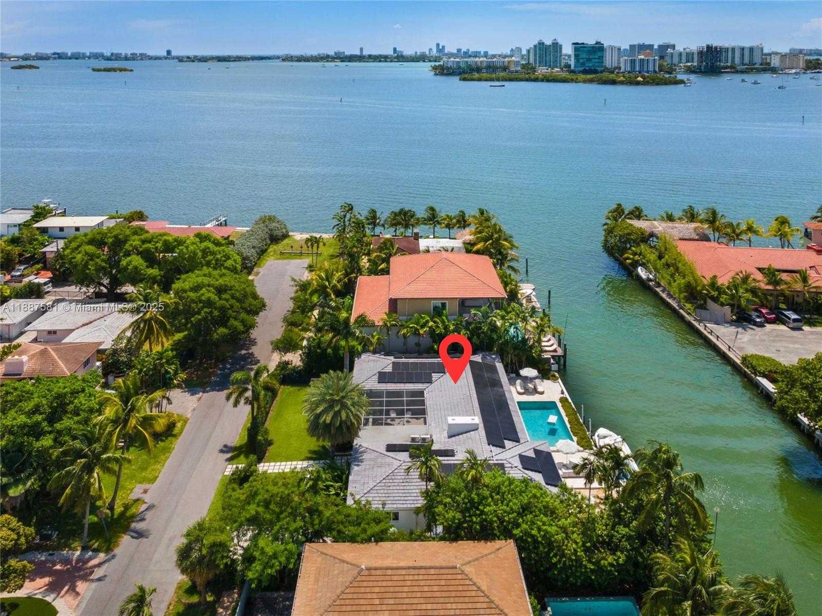 Small Image of 1250 NORTH EAST 87TH ST, Miami Number 49