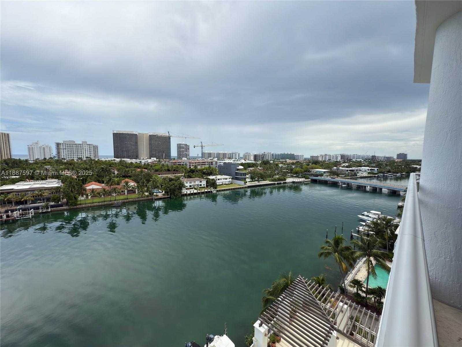 Small Image of 9751 EAST BAY HARBOR DR #9C, Bay Harbor Islands Number 4