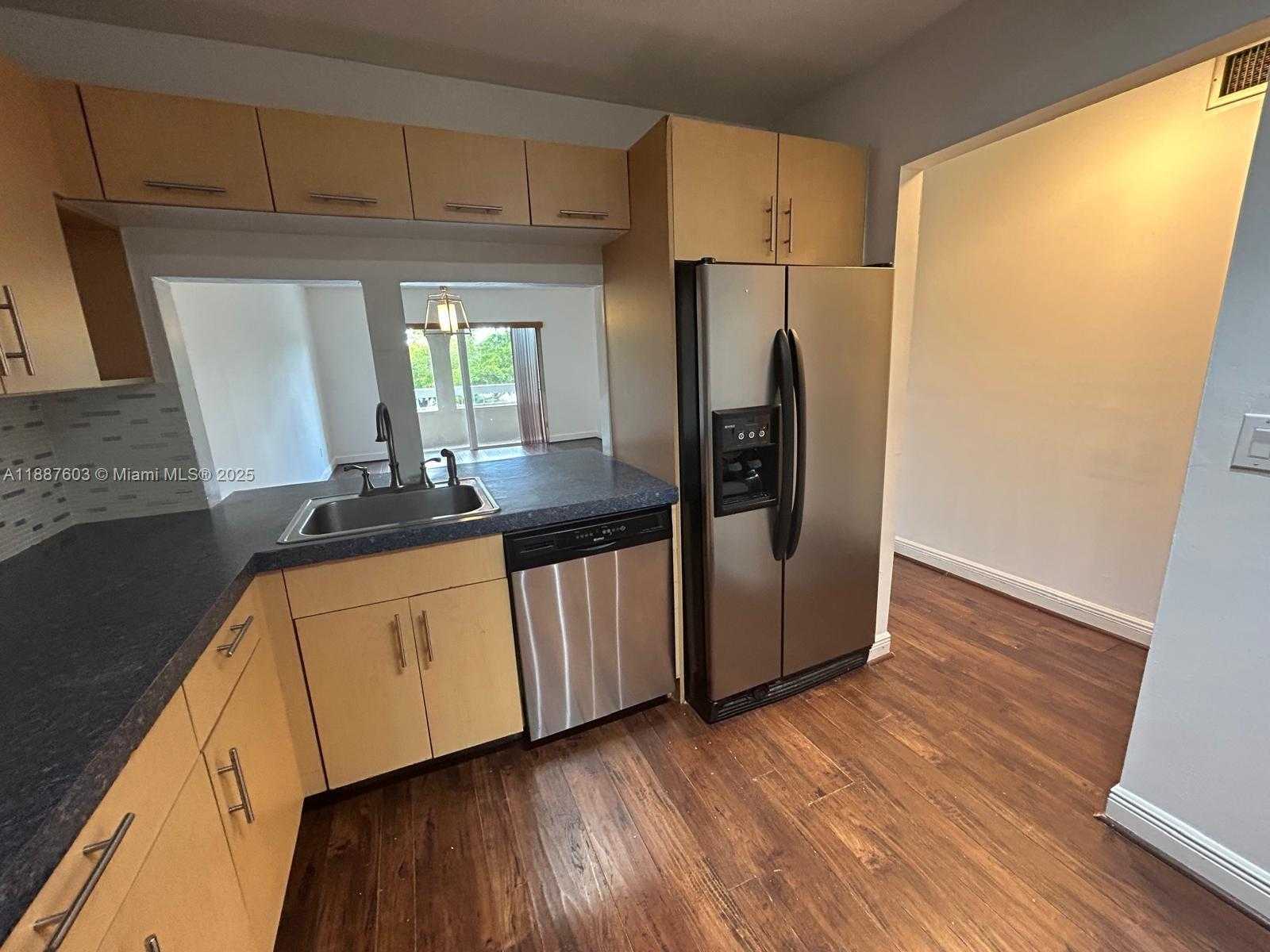 Small Image of 7850 CAMINO REAL #O-318, Miami Number 13
