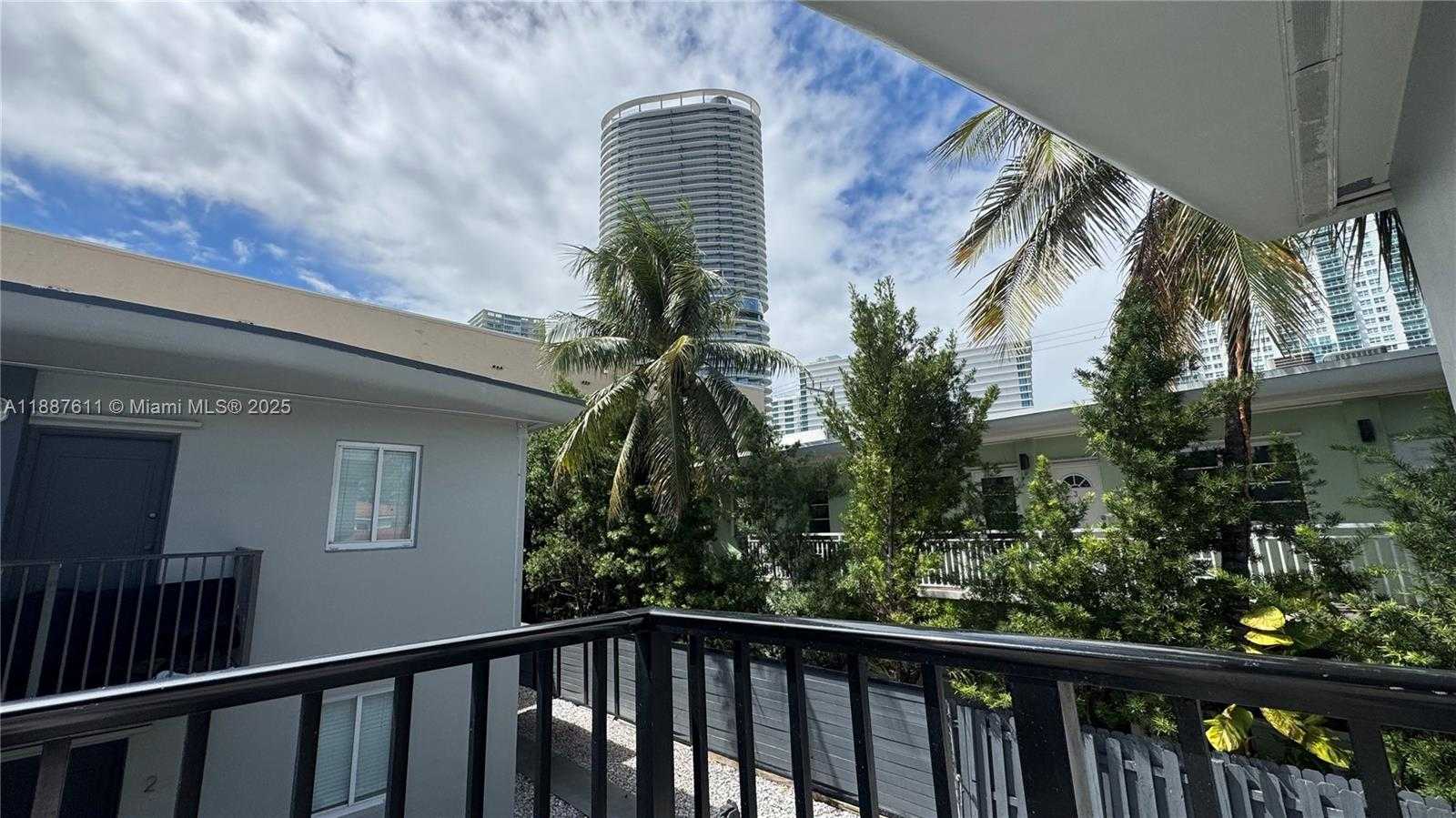 Small Image of 660 LENOX AVE #4, Miami Beach Number 11