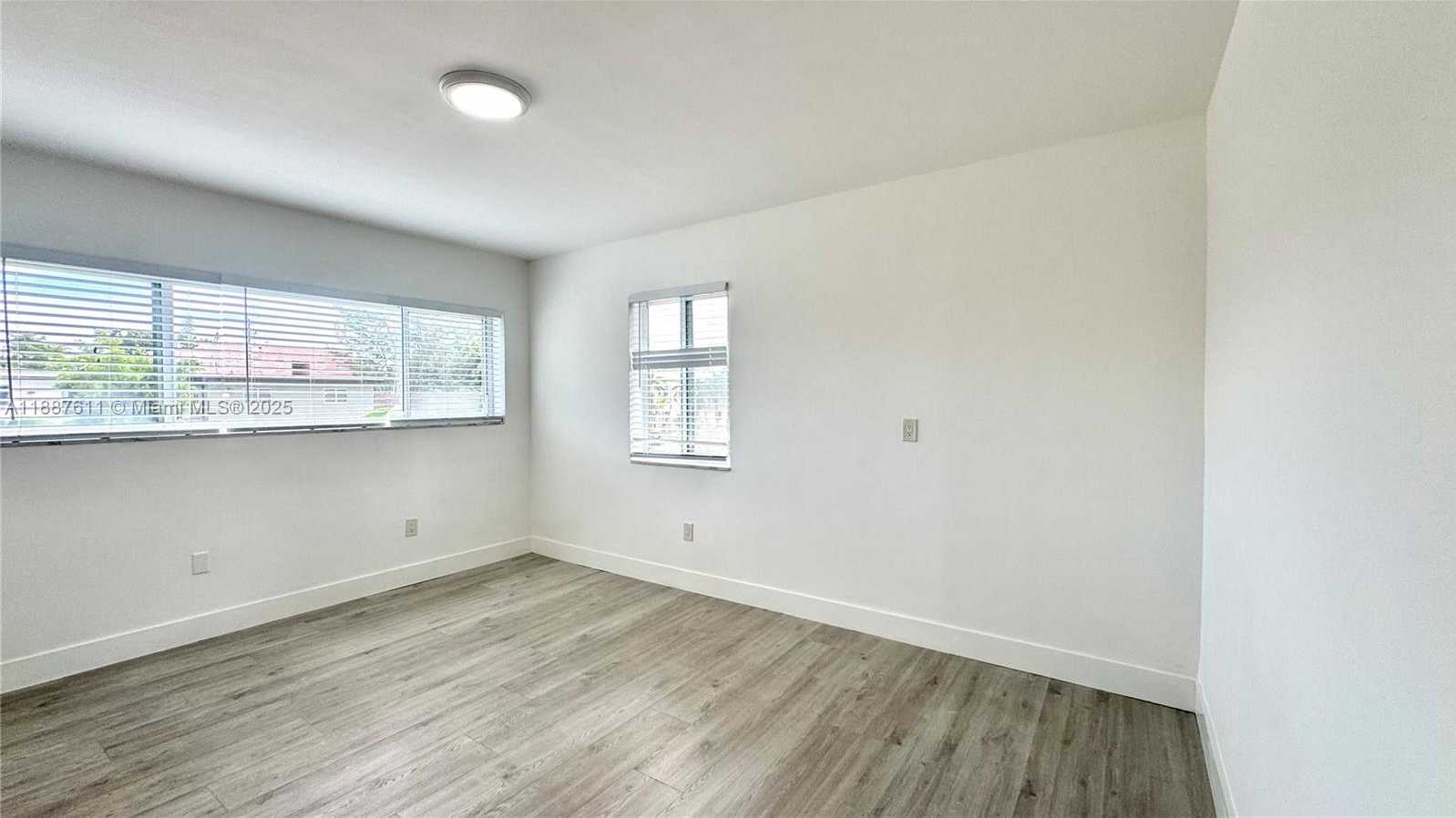 Small Image of 660 LENOX AVE #4, Miami Beach Number 6
