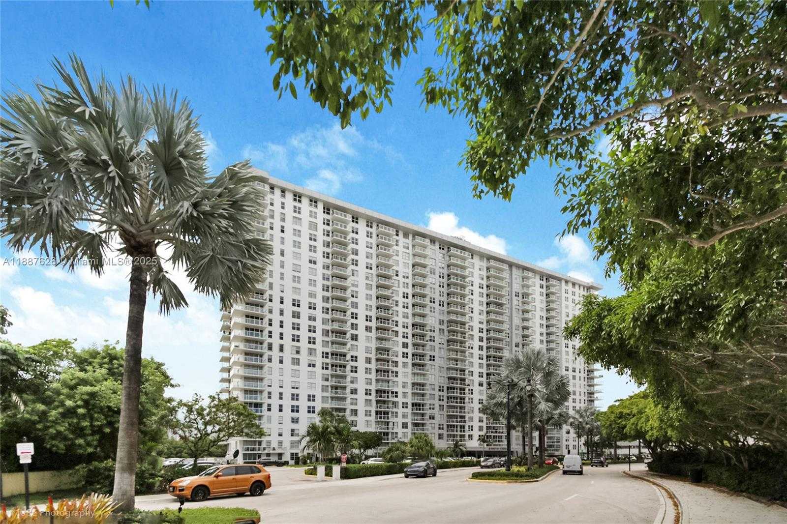 Small Image of 230 174TH ST #1207, Sunny Isles Beach Number 13