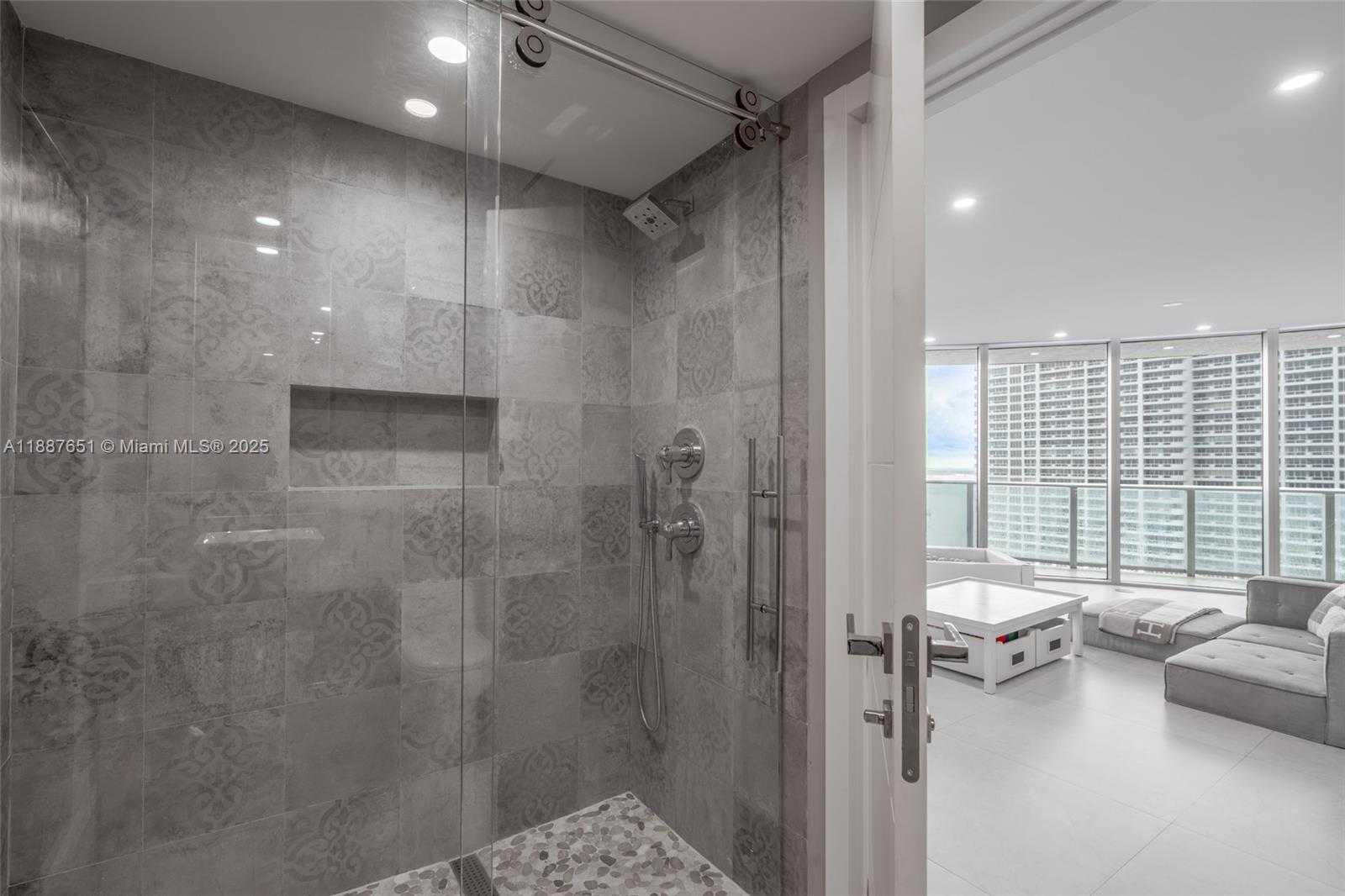 Small Image of 488 NORTH EAST 18TH ST #2612/2615, Miami Number 10