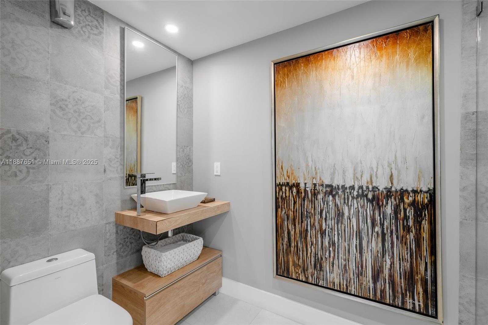 Small Image of 488 NORTH EAST 18TH ST #2612/2615, Miami Number 16