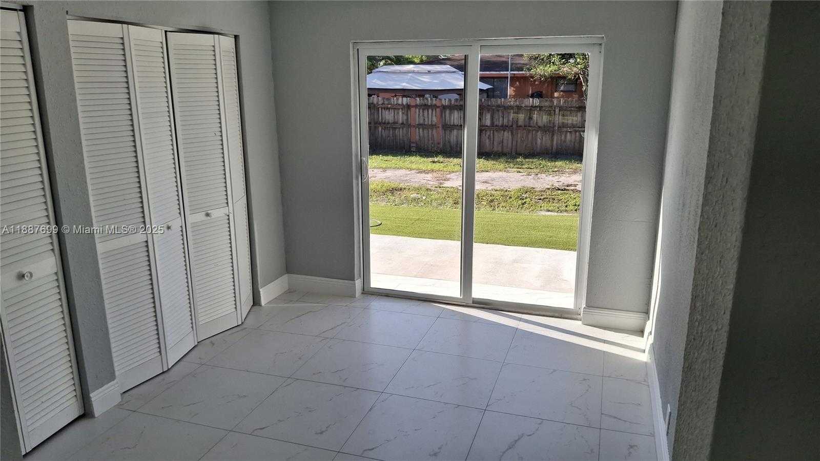 Small Image of 598 EAST 41ST ST, Hialeah Number 10