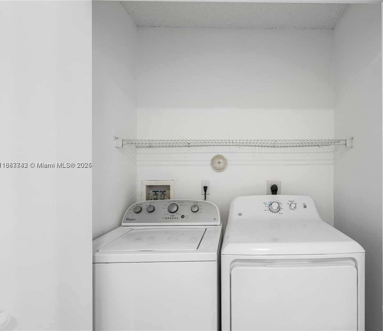 Small Image of 1162 SOUTH WEST 44TH AVE, Deerfield Beach Number 33