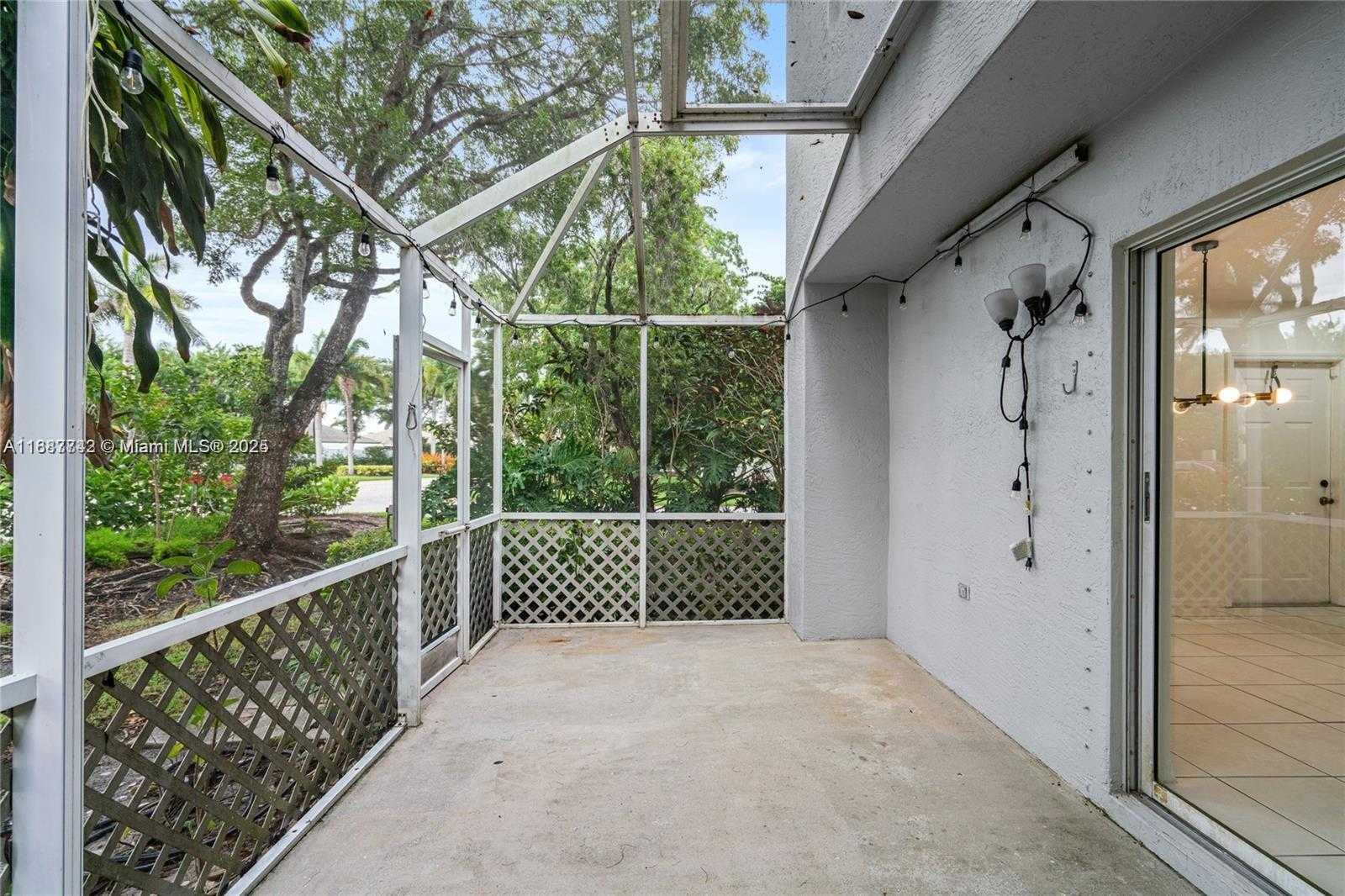 Small Image of 1162 SOUTH WEST 44TH AVE, Deerfield Beach Number 36