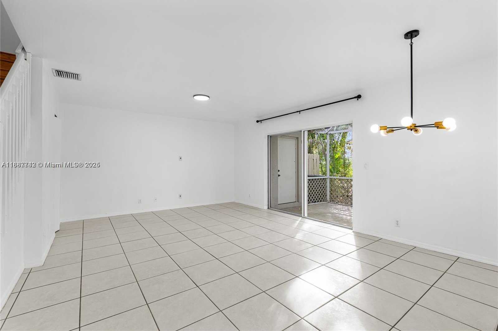 Small Image of 1162 SOUTH WEST 44TH AVE, Deerfield Beach Number 7