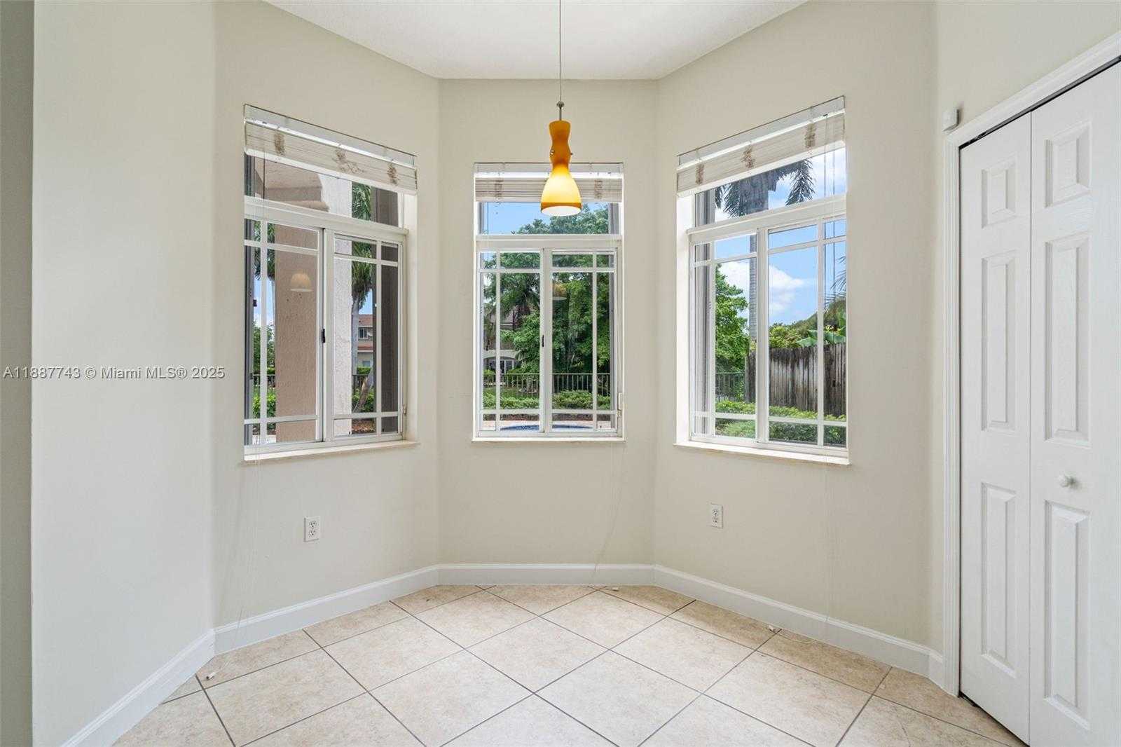 Small Image of 6423 SOUTH WEST 162ND PATH #N/A, Miami Number 17