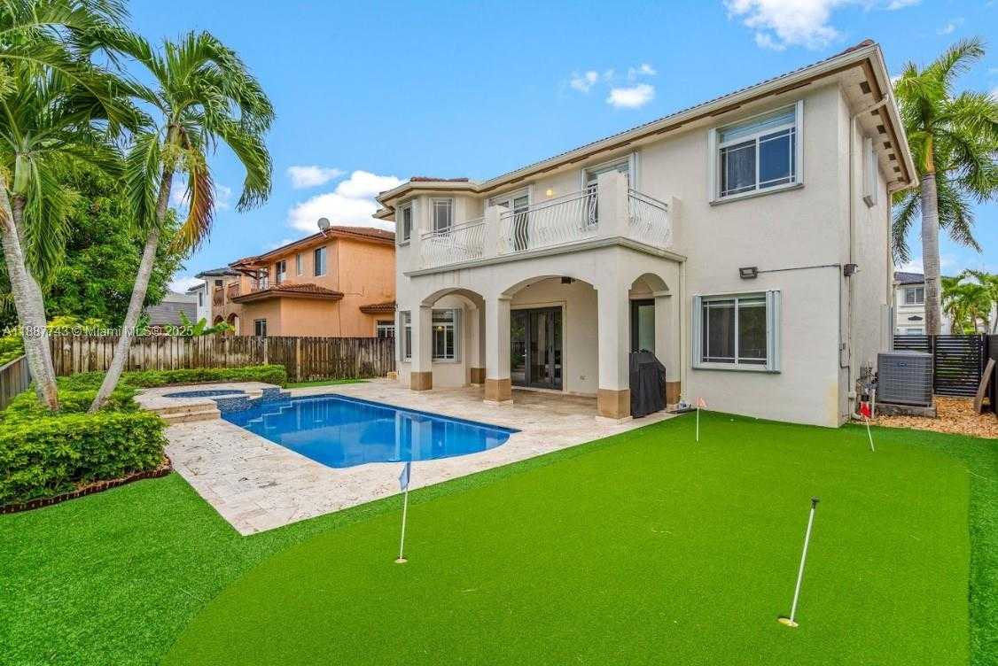 Small Image of 6423 SOUTH WEST 162ND PATH #N/A, Miami Number 46