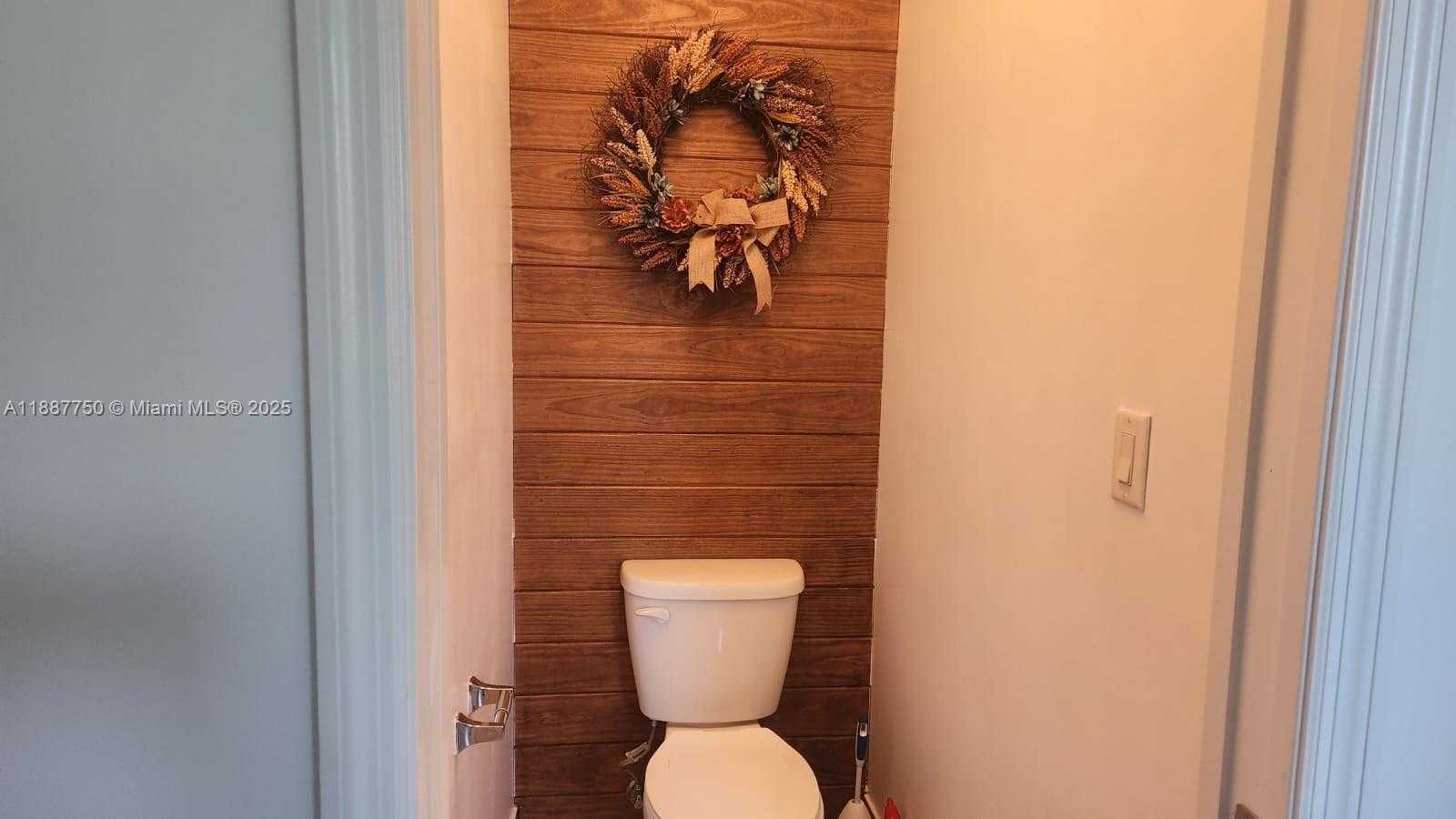 Small Image of 25309 SOUTH WEST 118TH CT #25309, Homestead Number 20