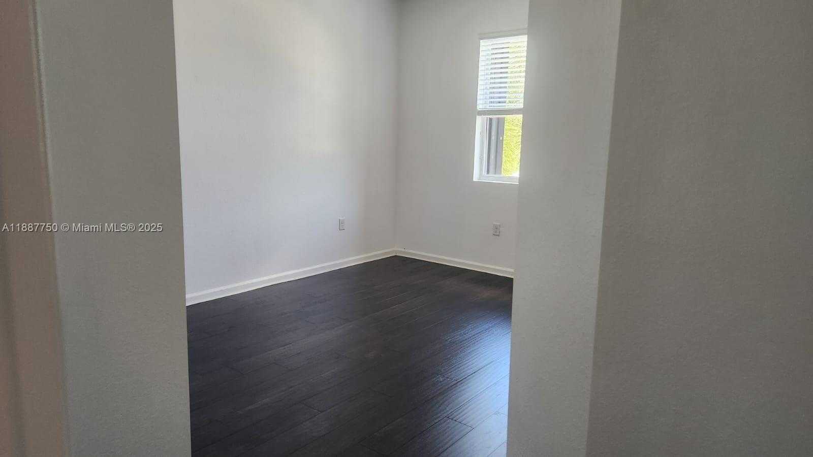Small Image of 25309 SOUTH WEST 118TH CT #25309, Homestead Number 29