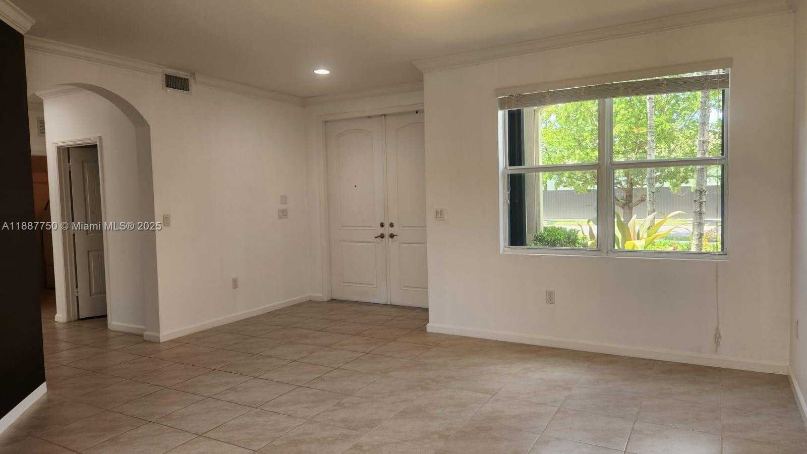 Small Image of 25309 SOUTH WEST 118TH CT #25309, Homestead Number 8