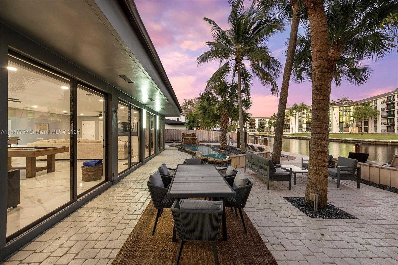 Small Image of 1030 SOUTH WEST 14TH TER, Fort Lauderdale Number 23