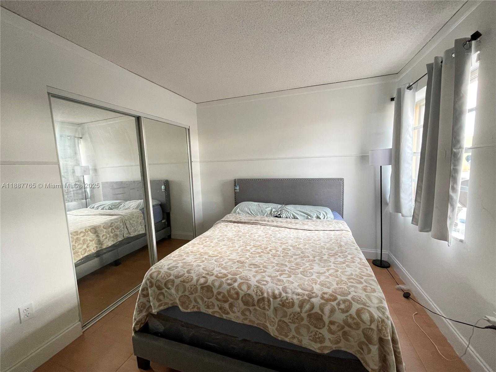 Small Image of 9301 SOUTH WEST 4TH ST #224C, Miami Number 11