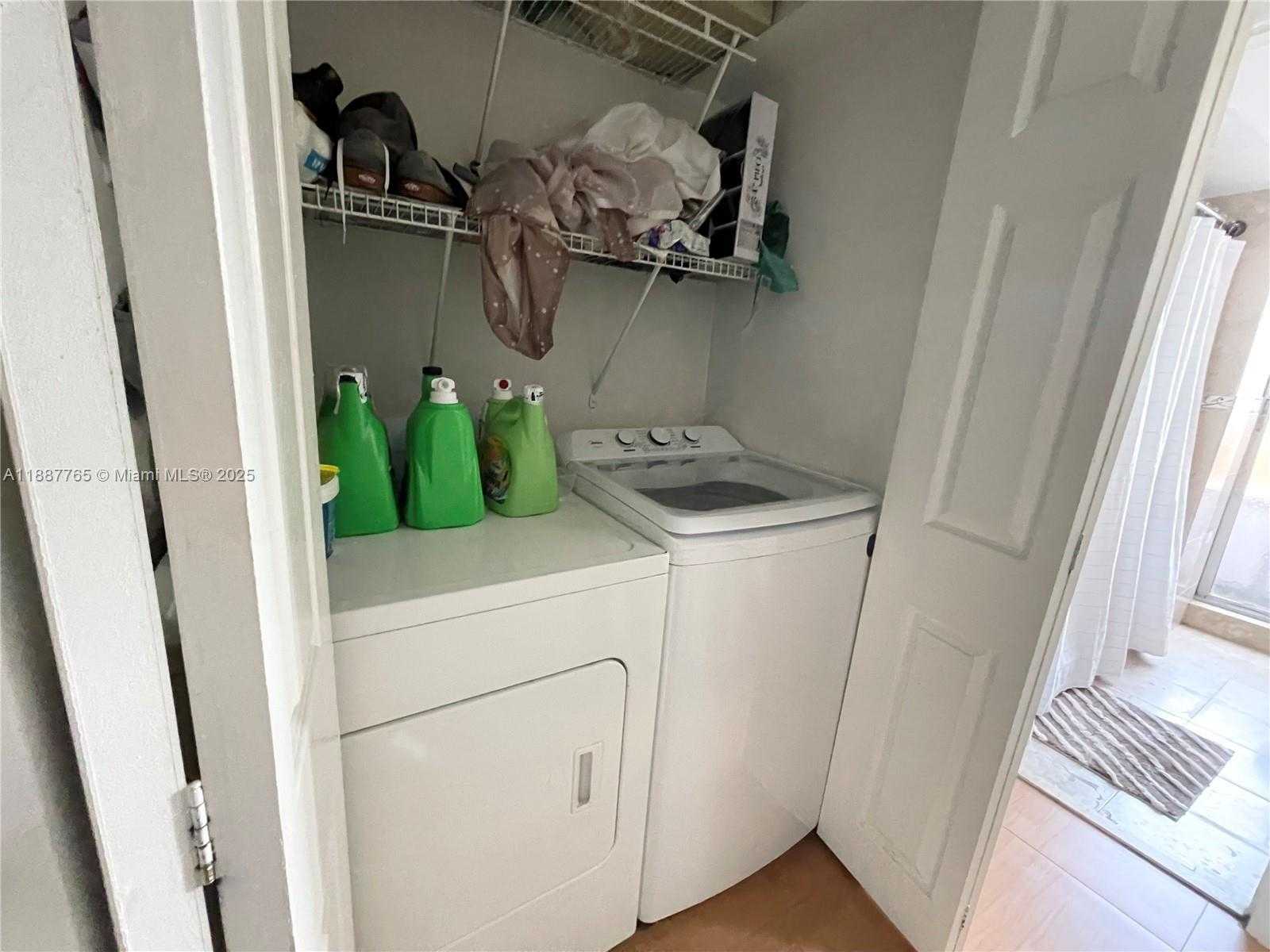 Small Image of 9301 SOUTH WEST 4TH ST #224C, Miami Number 12