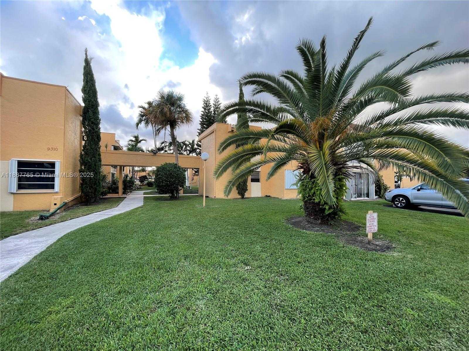 Small Image of 9301 SOUTH WEST 4TH ST #224C, Miami Number 17