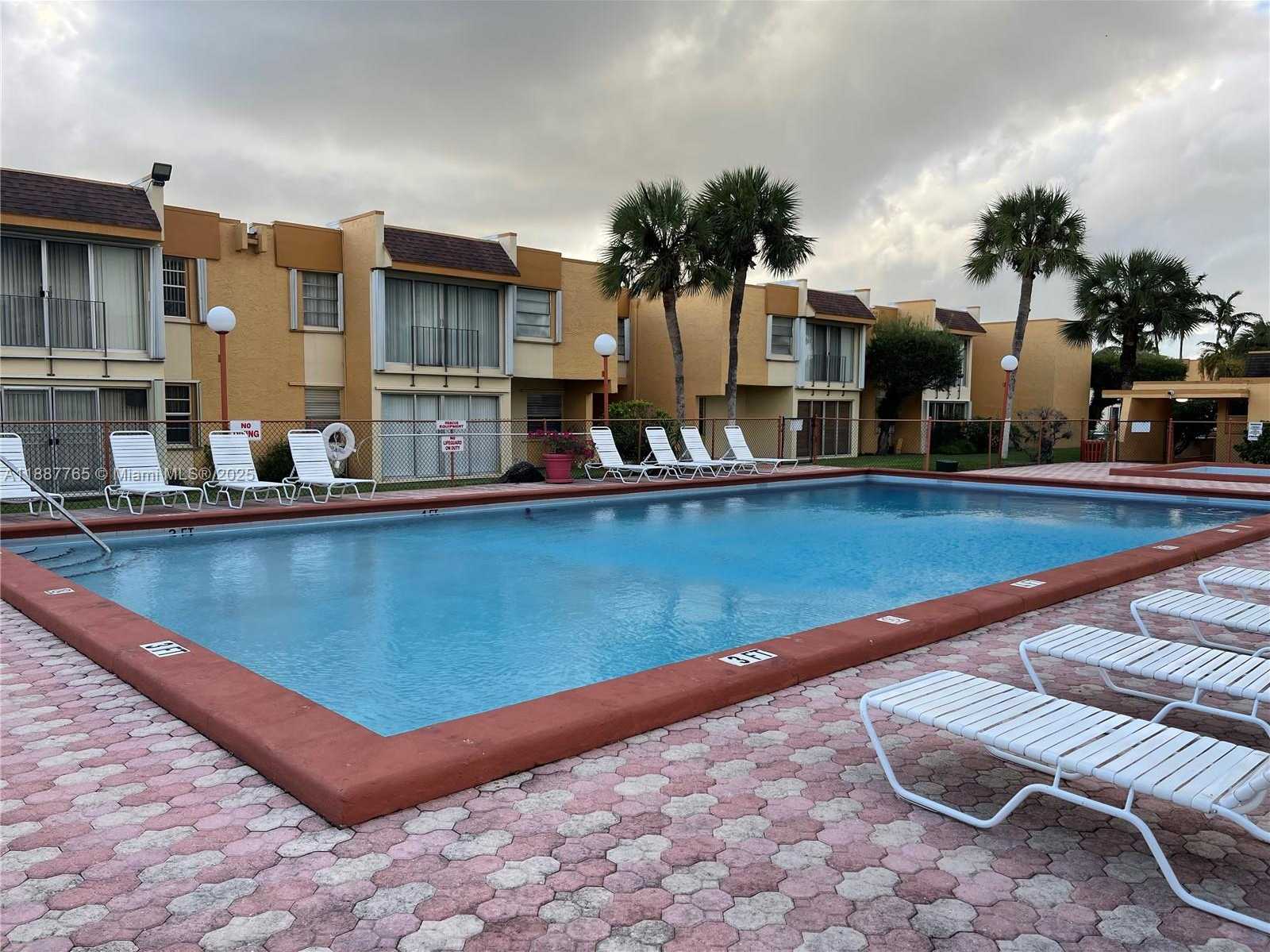 Small Image of 9301 SOUTH WEST 4TH ST #224C, Miami Number 18