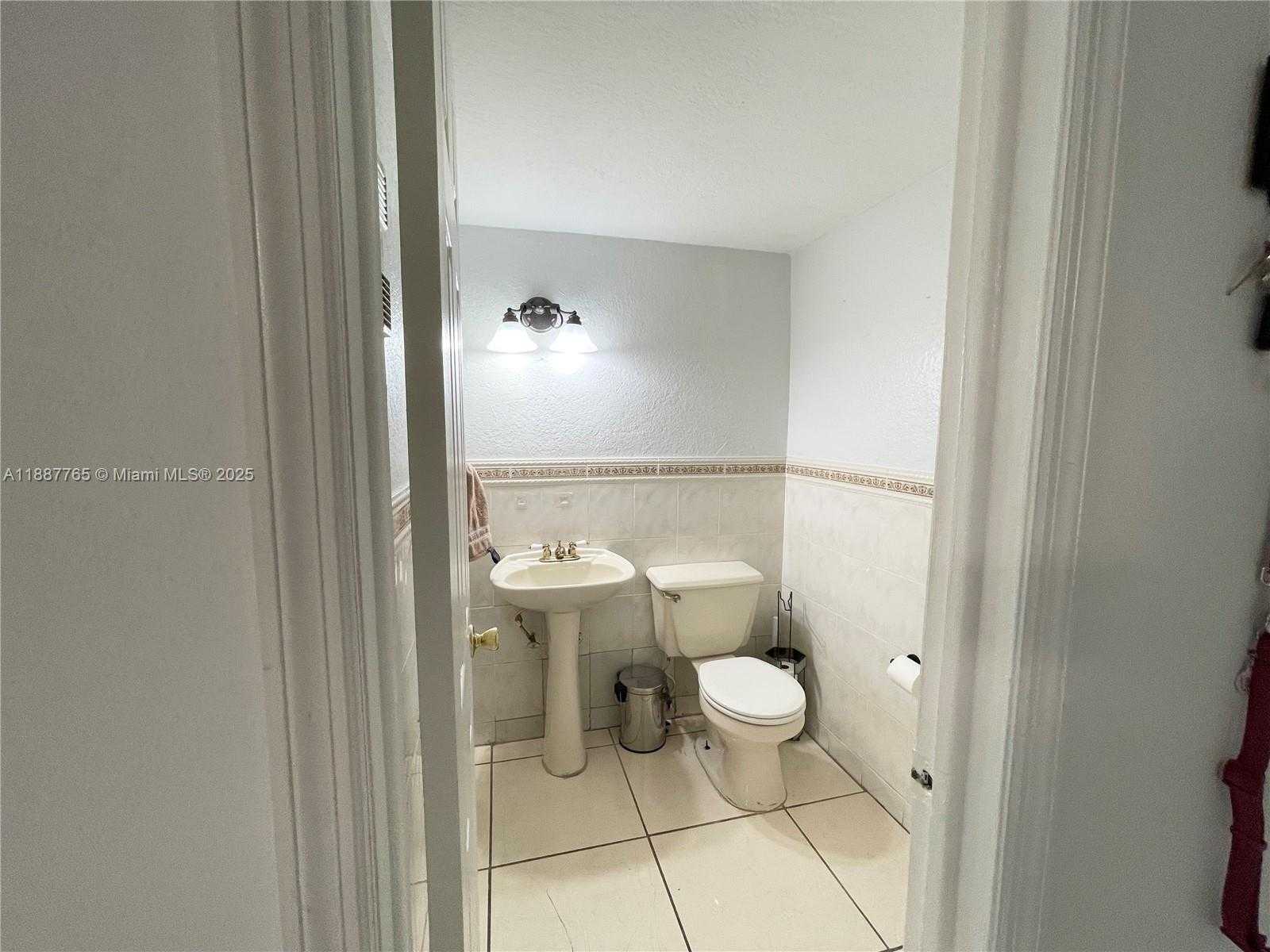 Small Image of 9301 SOUTH WEST 4TH ST #224C, Miami Number 5