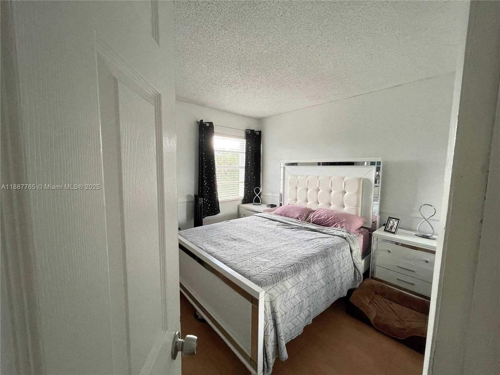 Small Image of 9301 SOUTH WEST 4TH ST #224C, Miami Number 8