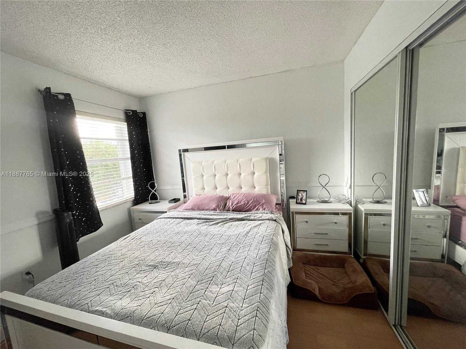 Small Image of 9301 SOUTH WEST 4TH ST #224C, Miami Number 9