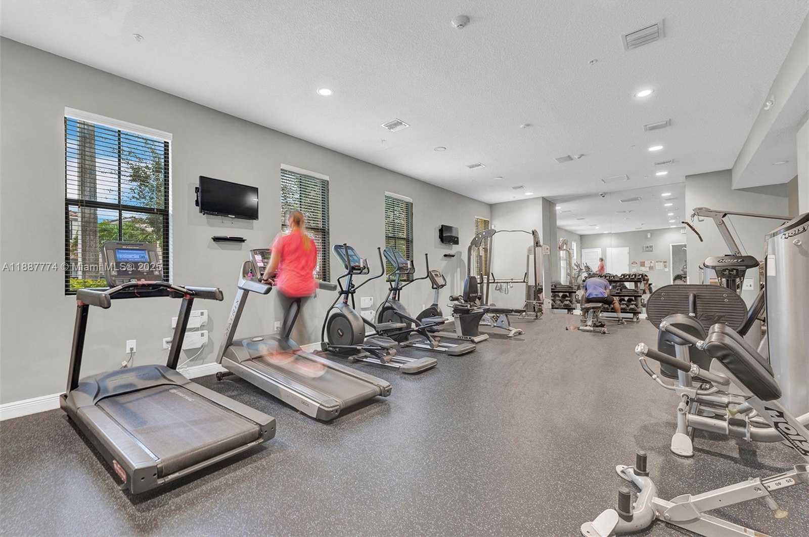 Small Image of 9770 NORTH WEST 10TH ST #9770, Miami Number 12