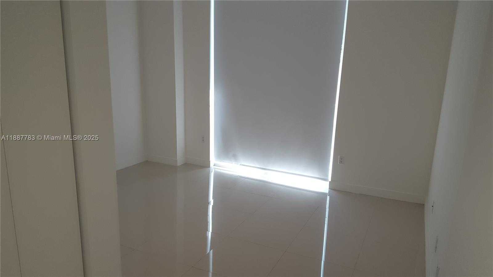 Small Image of 79 SOUTH WEST 12 ST #1506-S, Miami Number 3