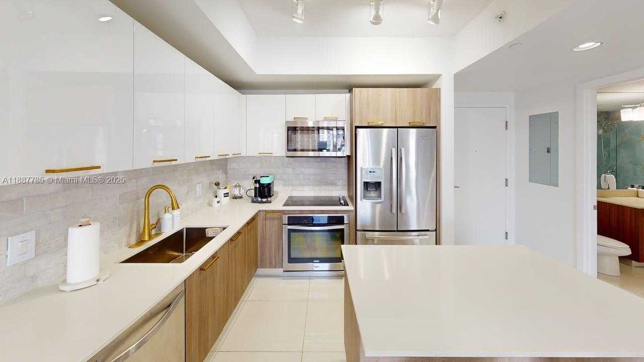 Small Image of 5300 PASEO BLVD #1607, Doral Number 6