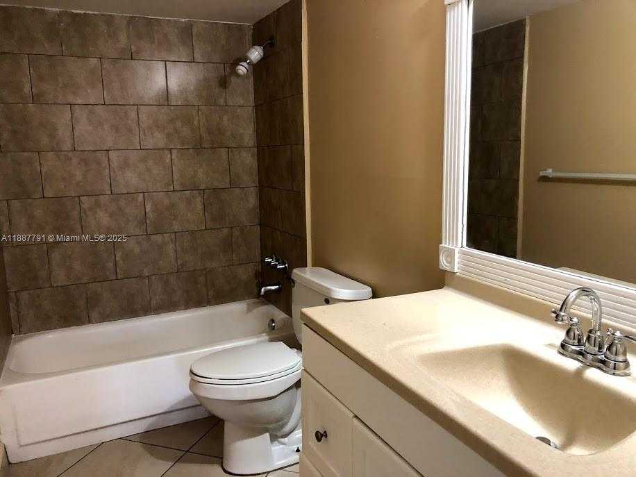 Small Image of 16710 NORTH EAST 9TH AVE #510, North Miami Beach Number 21