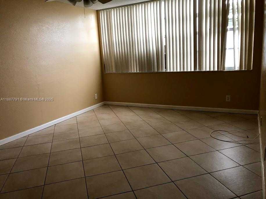 Small Image of 16710 NORTH EAST 9TH AVE #510, North Miami Beach Number 23
