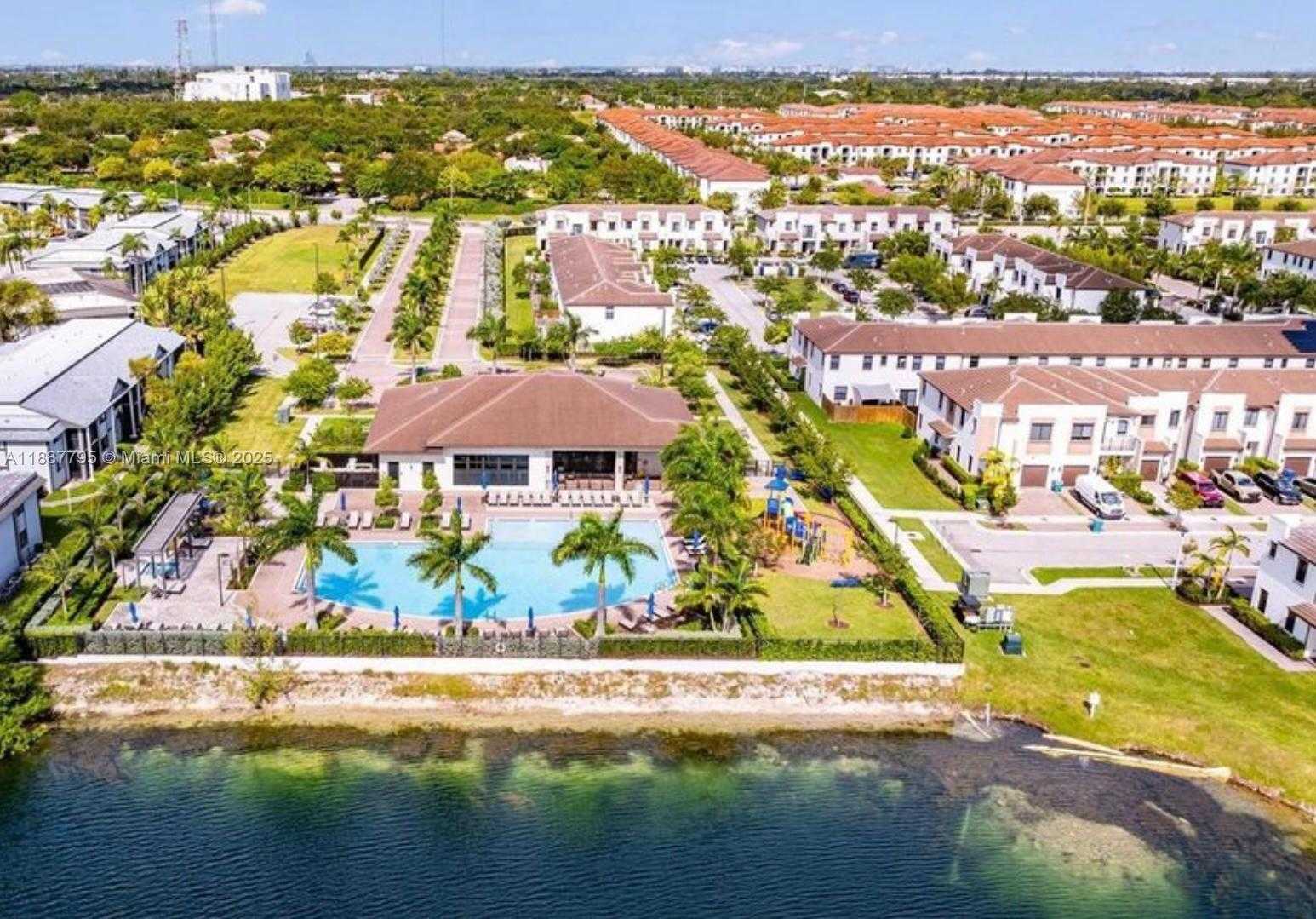 Small Image of 244 NORTH EAST 210TH WAY #244, Miami Number 20