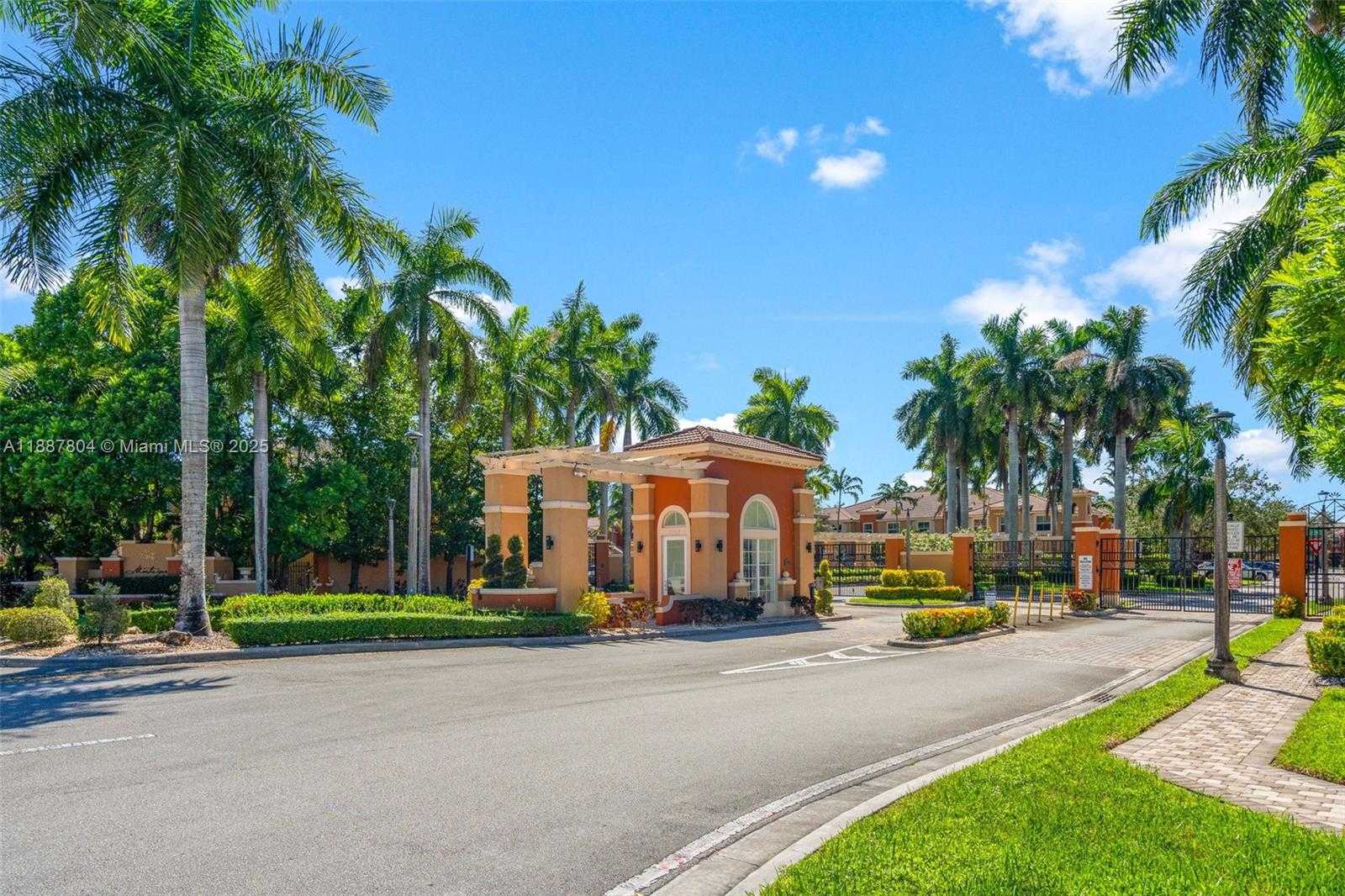 Small Image of 12209 SOUTH WEST 27TH ST #1810, Miramar Number 3