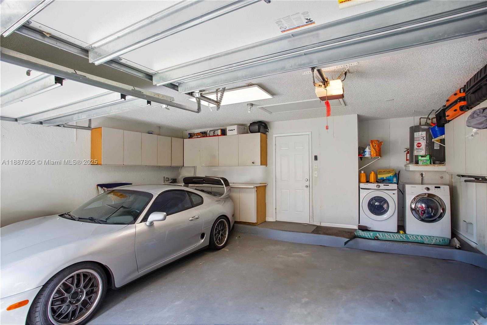 Small Image of 20773 NORTH WEST 3RD ST, Pembroke Pines Number 19