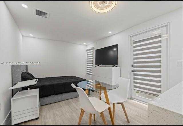 Small Image of 5855 SOUTH WEST 62ND ST #5, Miami Number 7