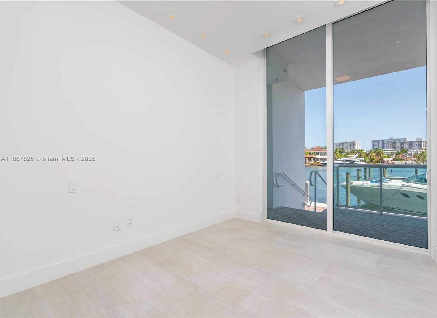 Small Image of 400 SUNNY ISLES BLVD #121, Sunny Isles Beach Number 5