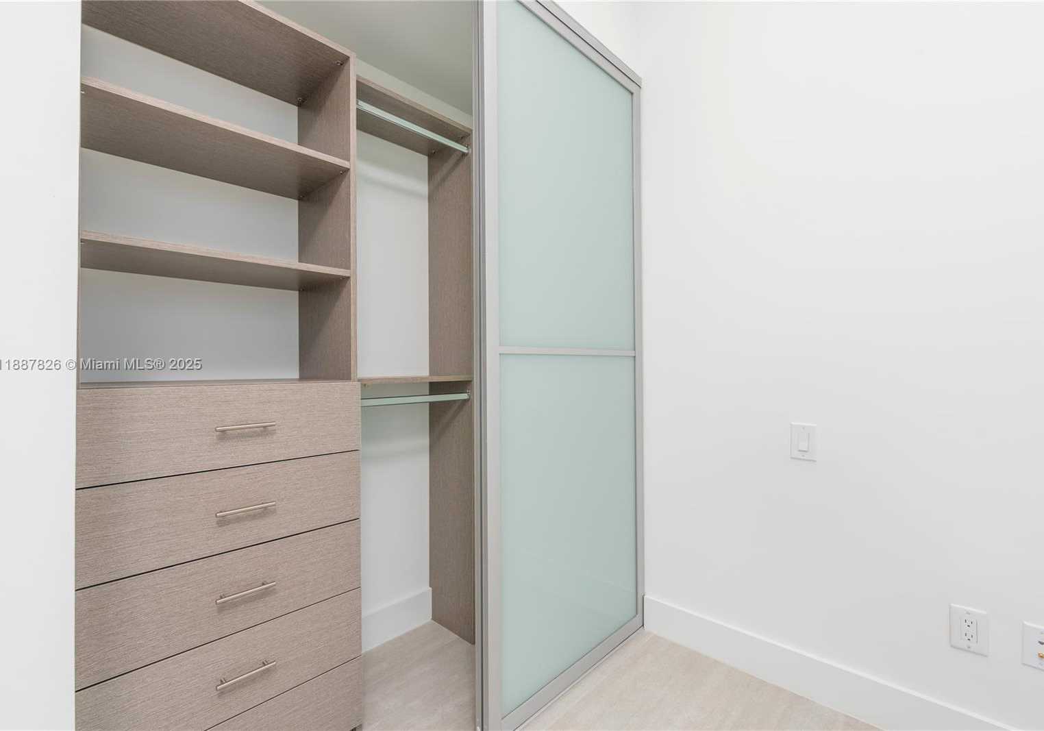 Small Image of 400 SUNNY ISLES BLVD #121, Sunny Isles Beach Number 6